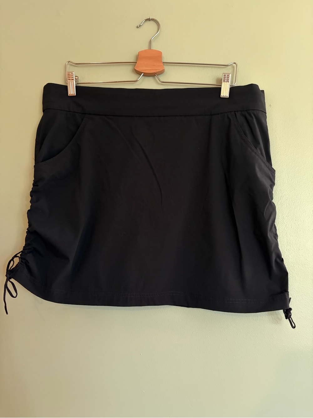 COLUMBIA Travel Casual Ruched Skort XL Black Hiking Active Skirt XK1338 Gorpcore
